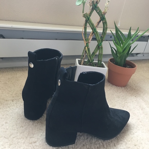 A new day suede ankle boots - Picture 6 of 9
